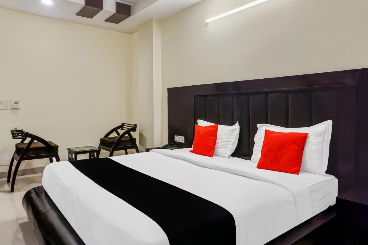 Capital O Hotel Jeyan Inn Near Gurudwara Shri Bangla Sahib Dillí Exteriér fotografie