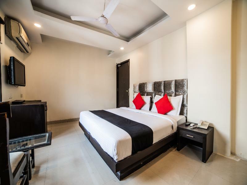Capital O Hotel Jeyan Inn Near Gurudwara Shri Bangla Sahib Dillí Exteriér fotografie
