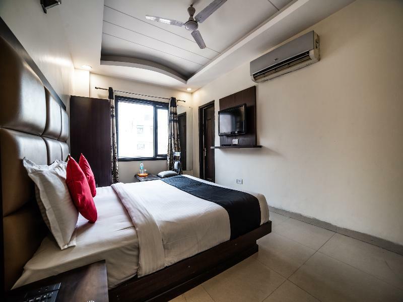 Capital O Hotel Jeyan Inn Near Gurudwara Shri Bangla Sahib Dillí Exteriér fotografie